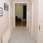 Zonaflat - Opera Apartman