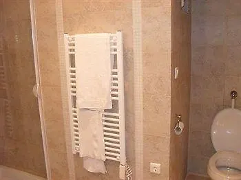 Zonaflat - Opera * Будапешт