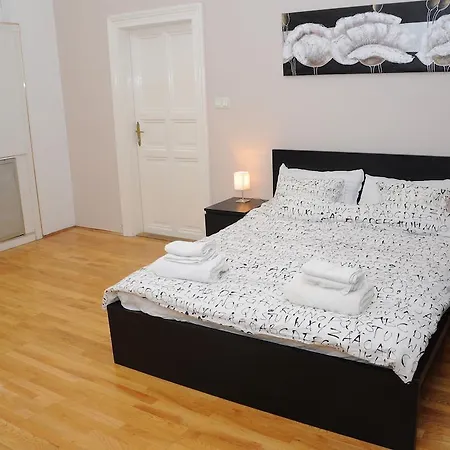 דירה Zonaflat - Opera