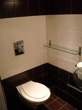 Zonaflat - Opera * Budapest